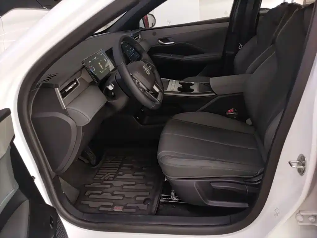 BYD Qin PLUS — миниатюра 15