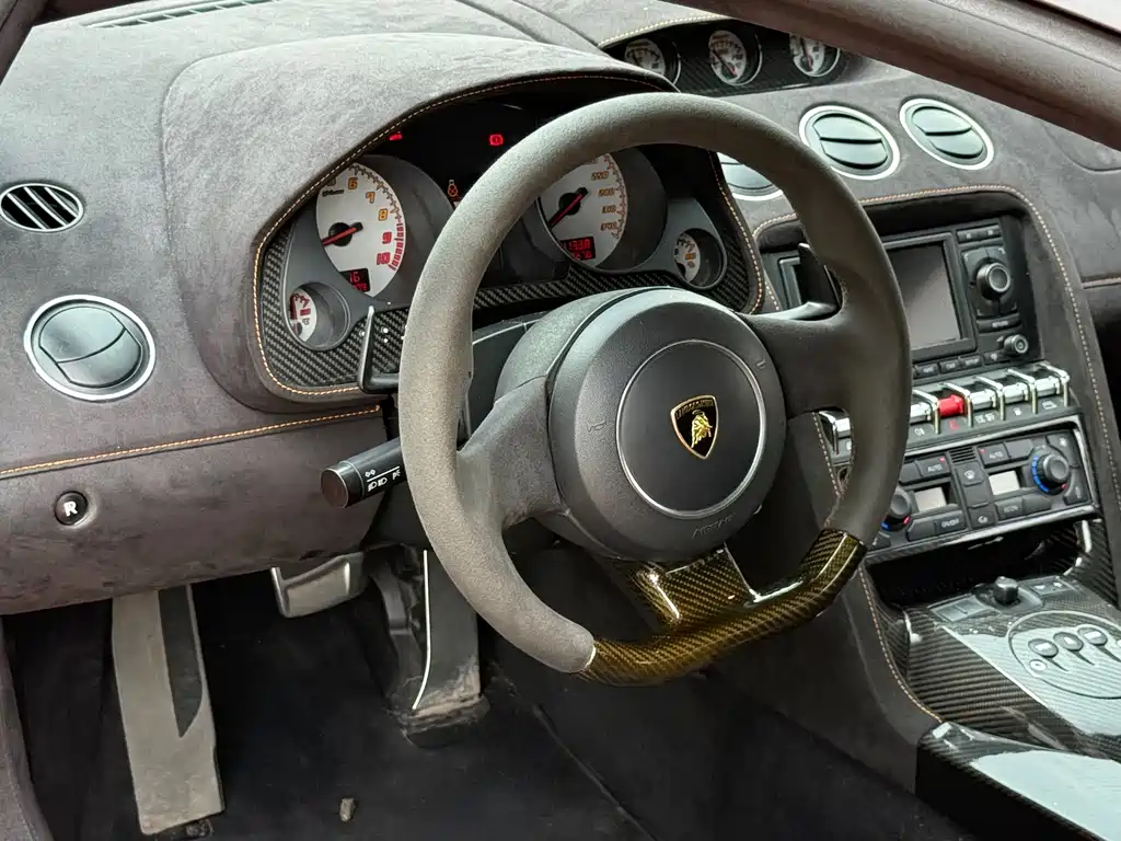 Lamborghini Gallardo 2011 LP 570-4 Superleggera