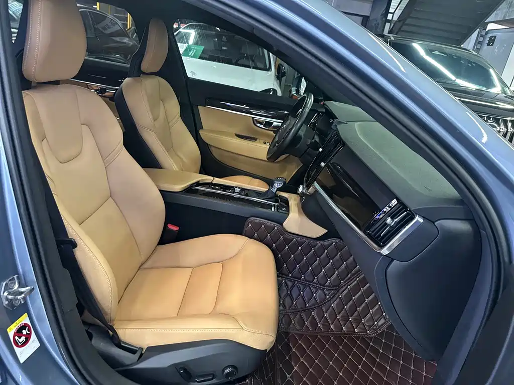 Volvo S90 — миниатюра 12