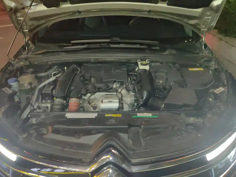 Citroen C4L — миниатюра 10