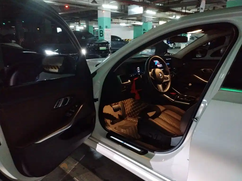 BMW 3 Series — миниатюра 12