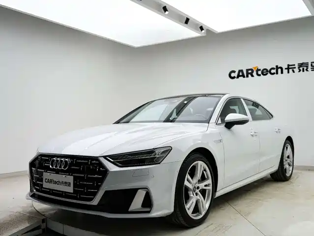 AUDI A7L