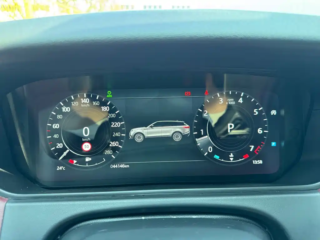 Land Rover Velar — миниатюра 7