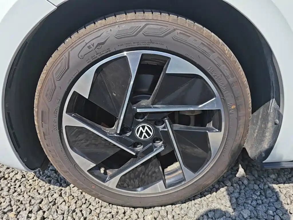 Volkswagen ID.3 — миниатюра 23