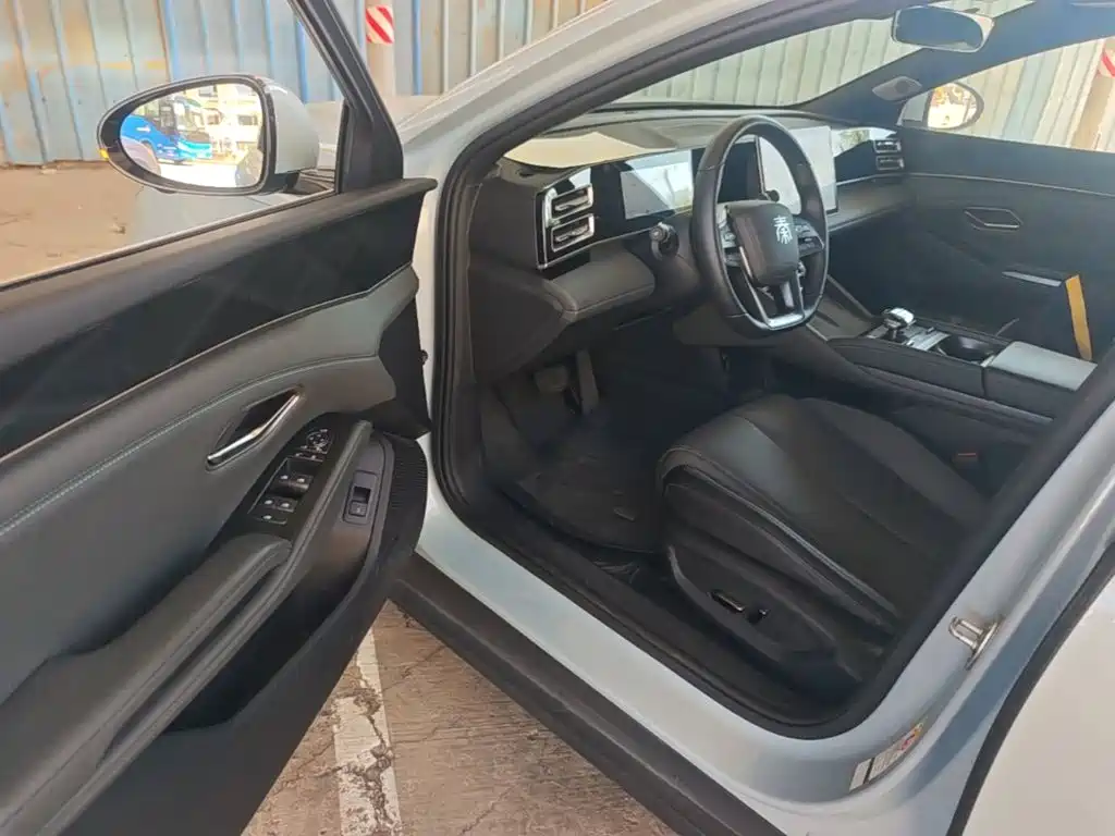 BYD Qin L — миниатюра 16
