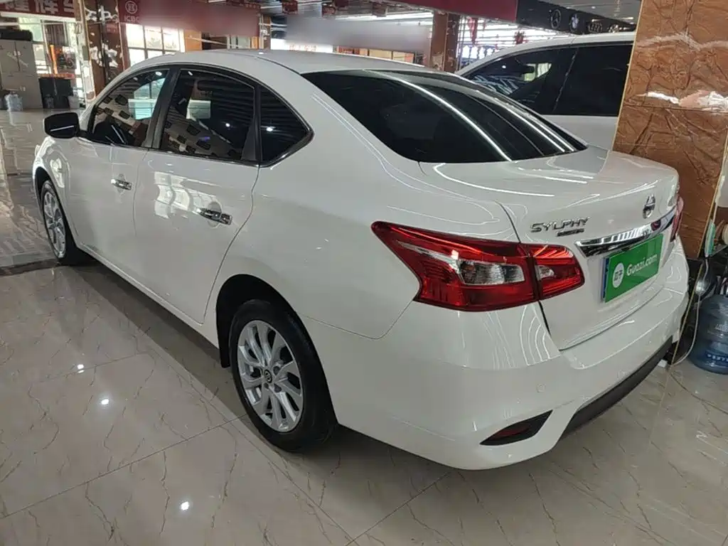 Nissan Sylphy — миниатюра 5
