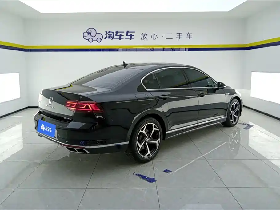 Volkswagen Magotan 2023 200 330TSI DSG Luxury