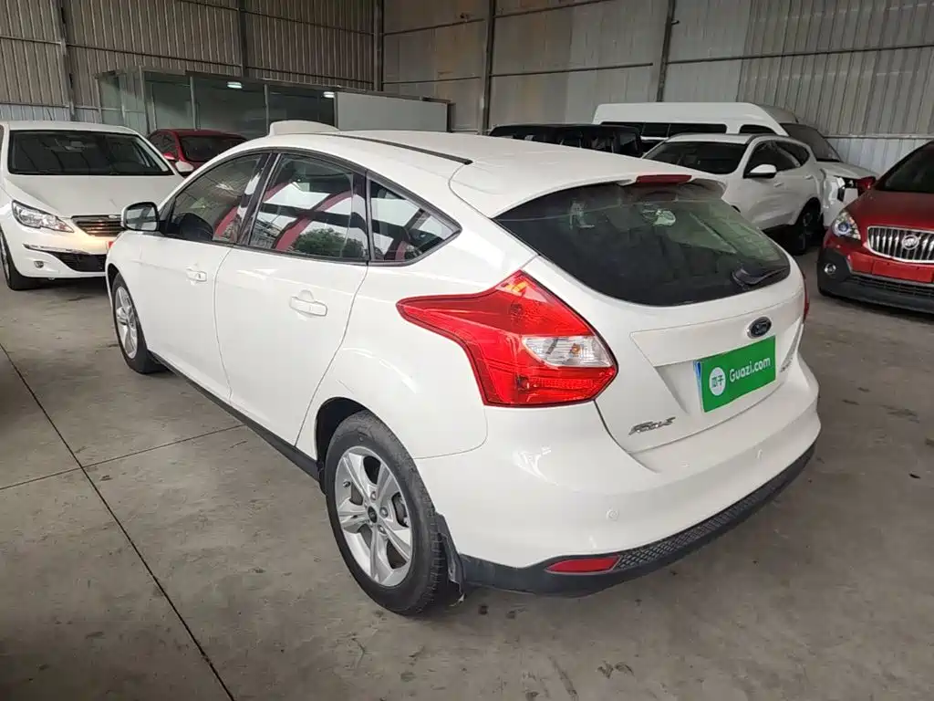 Ford Focus — миниатюра 5