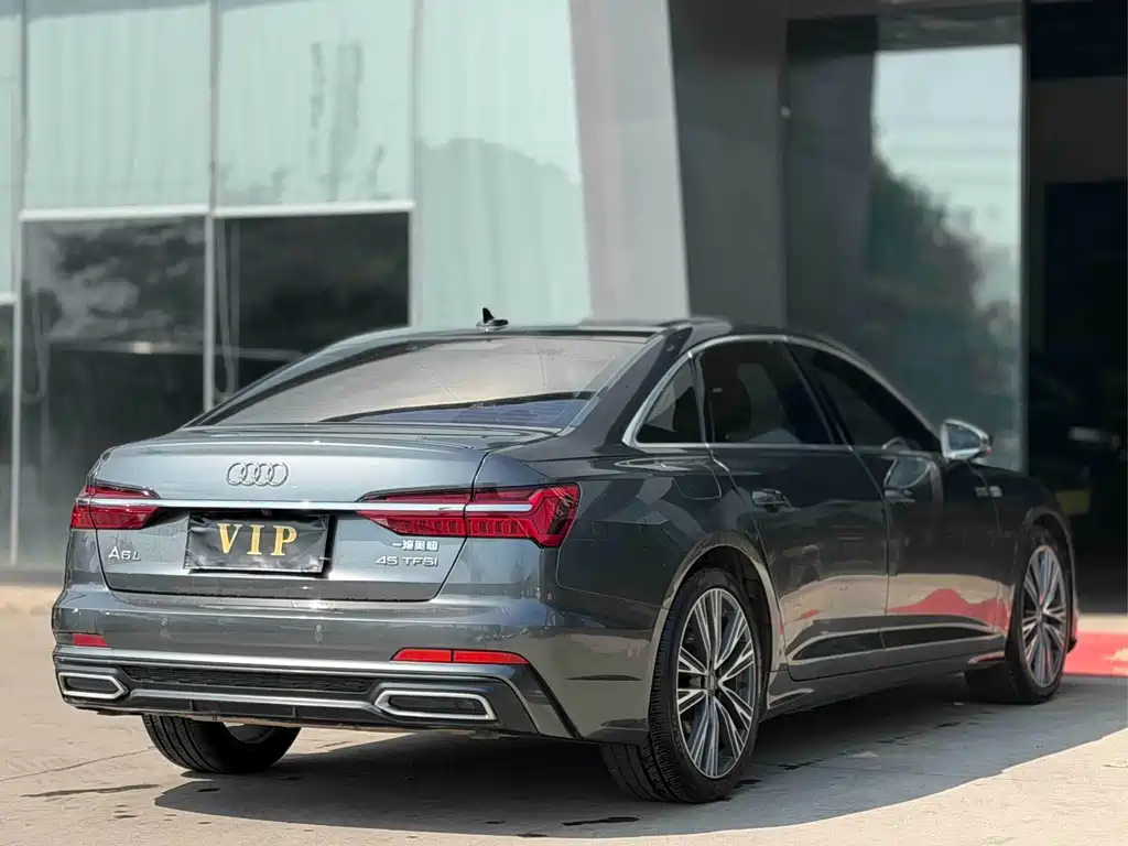 Audi A6L — миниатюра 6