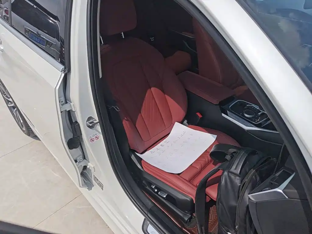 BMW 3 Series — миниатюра 25