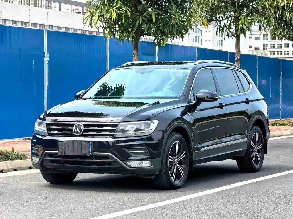 Купить Volkswagen Tiguan L