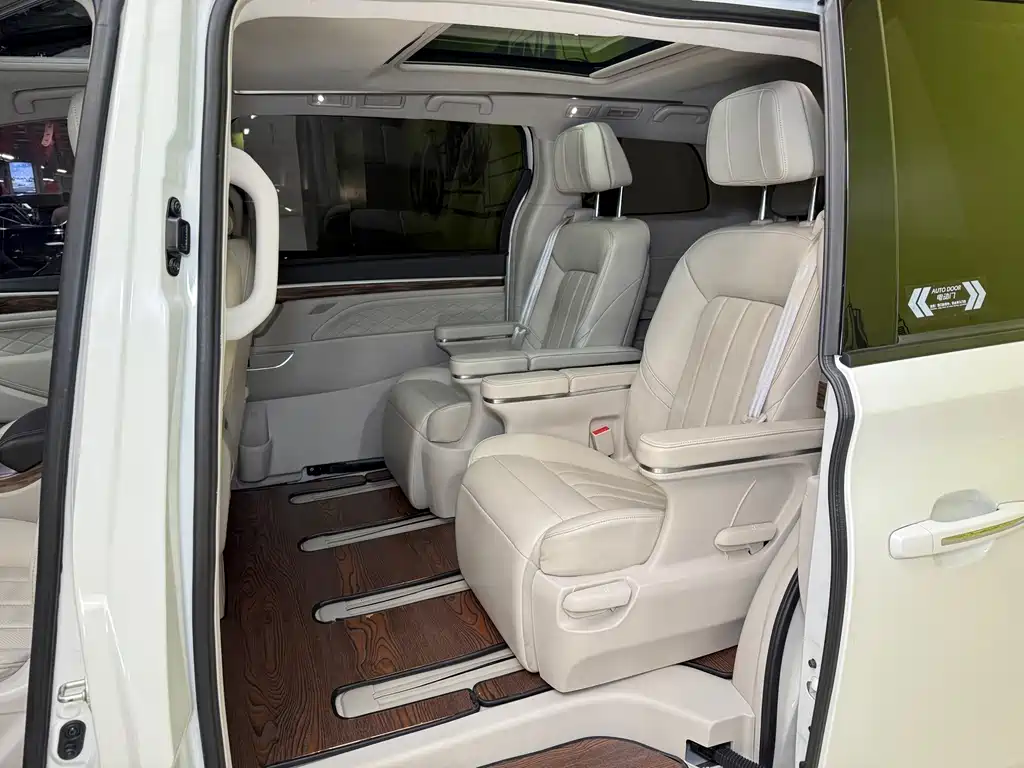 GAC Motor Trumpchi M8 — миниатюра 10