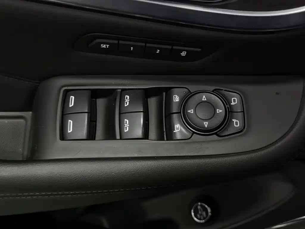 Buick Enclave — миниатюра 9