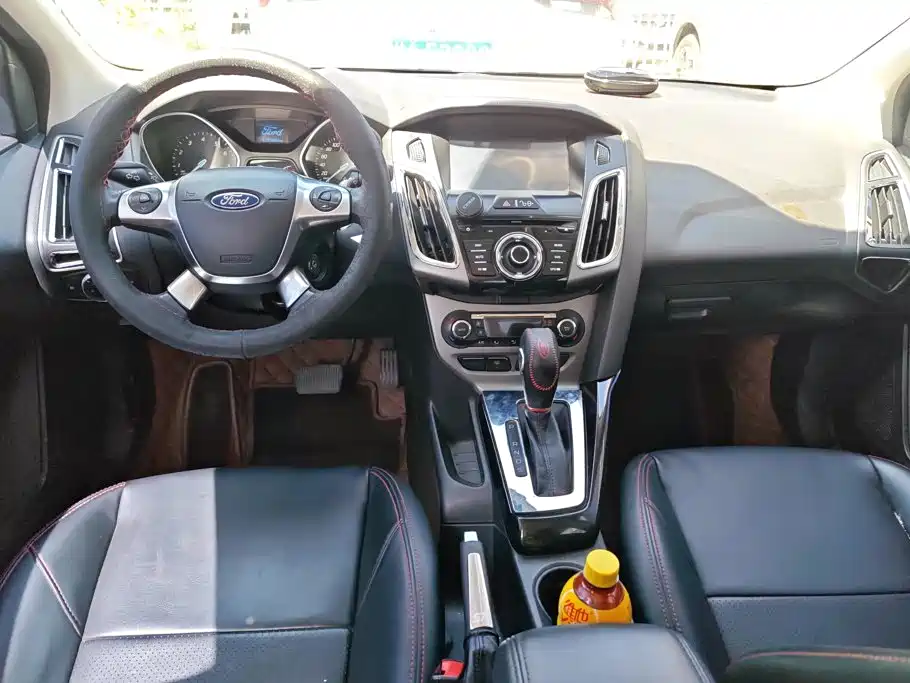 Ford Focus — миниатюра 12
