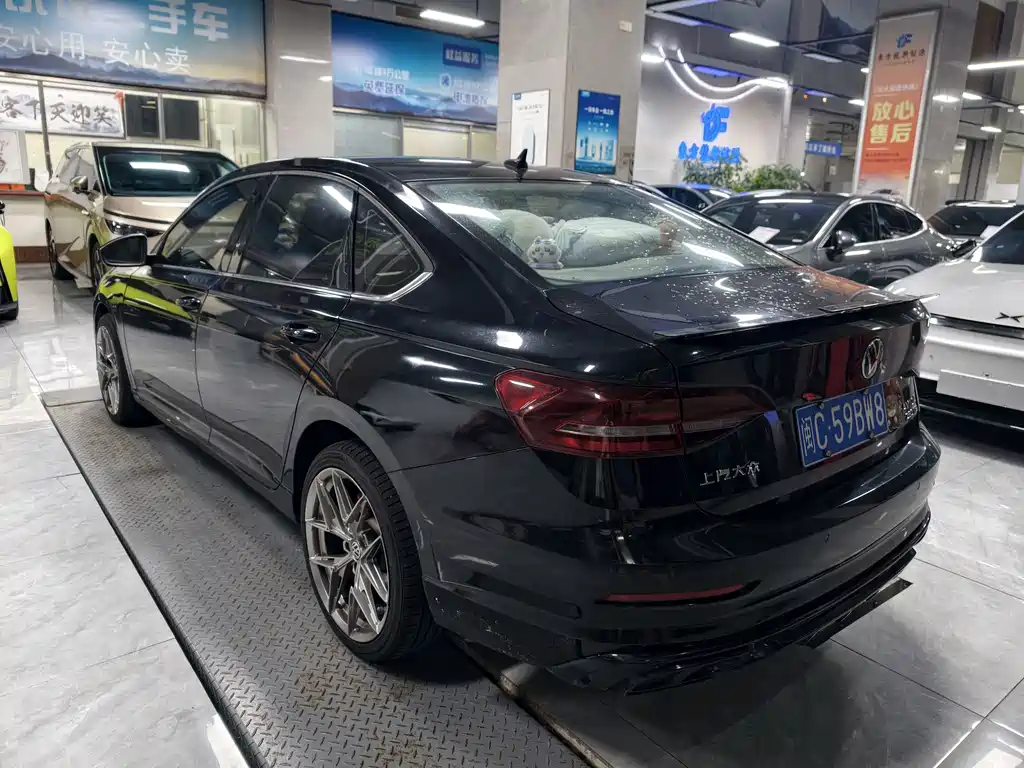 Volkswagen Lavida — миниатюра 8
