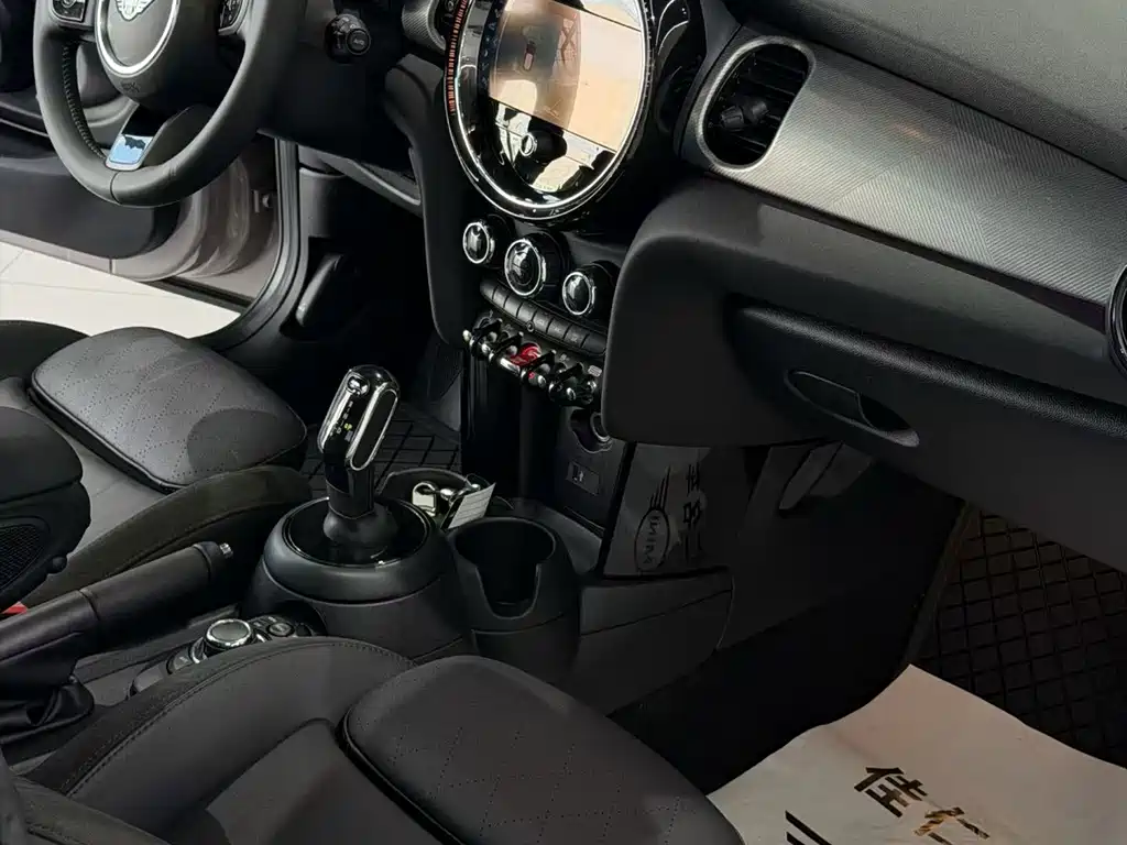 MINI Mini — миниатюра 9
