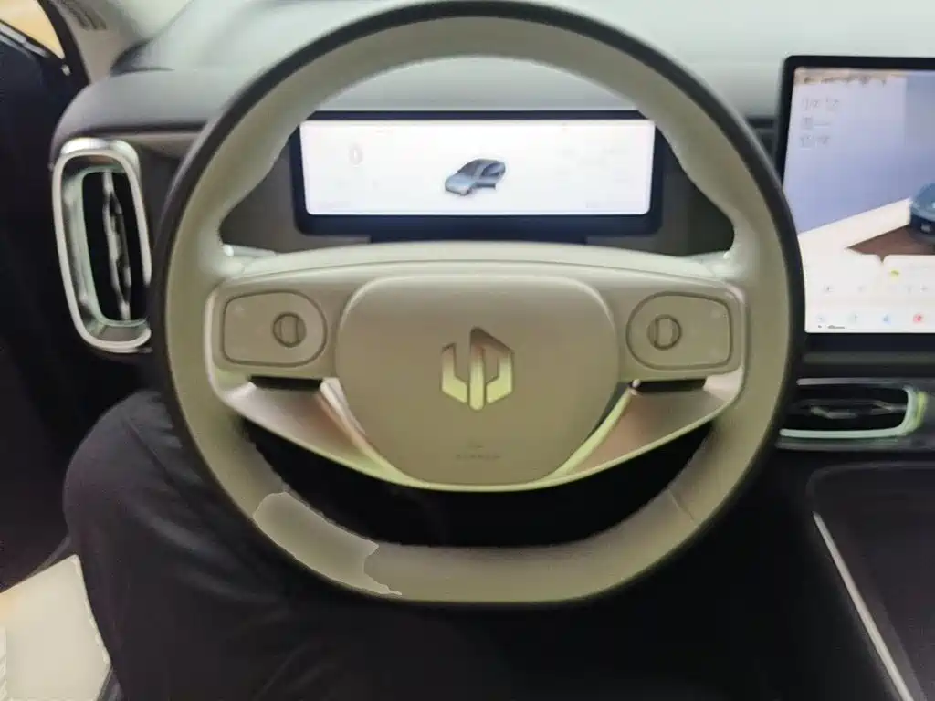 Leapmotor Leapmotor B01 — миниатюра 11