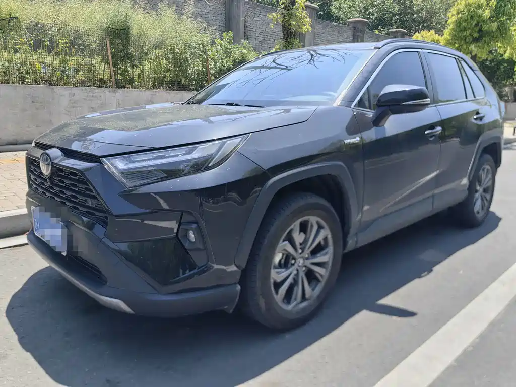 Toyota RAV4 2024