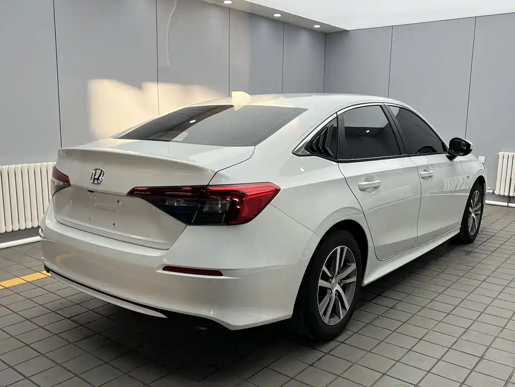 Honda Civic — миниатюра 6