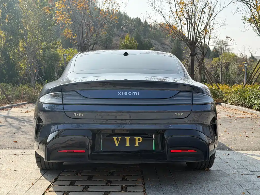 XIAOMI CAR XIAOMI SU7
