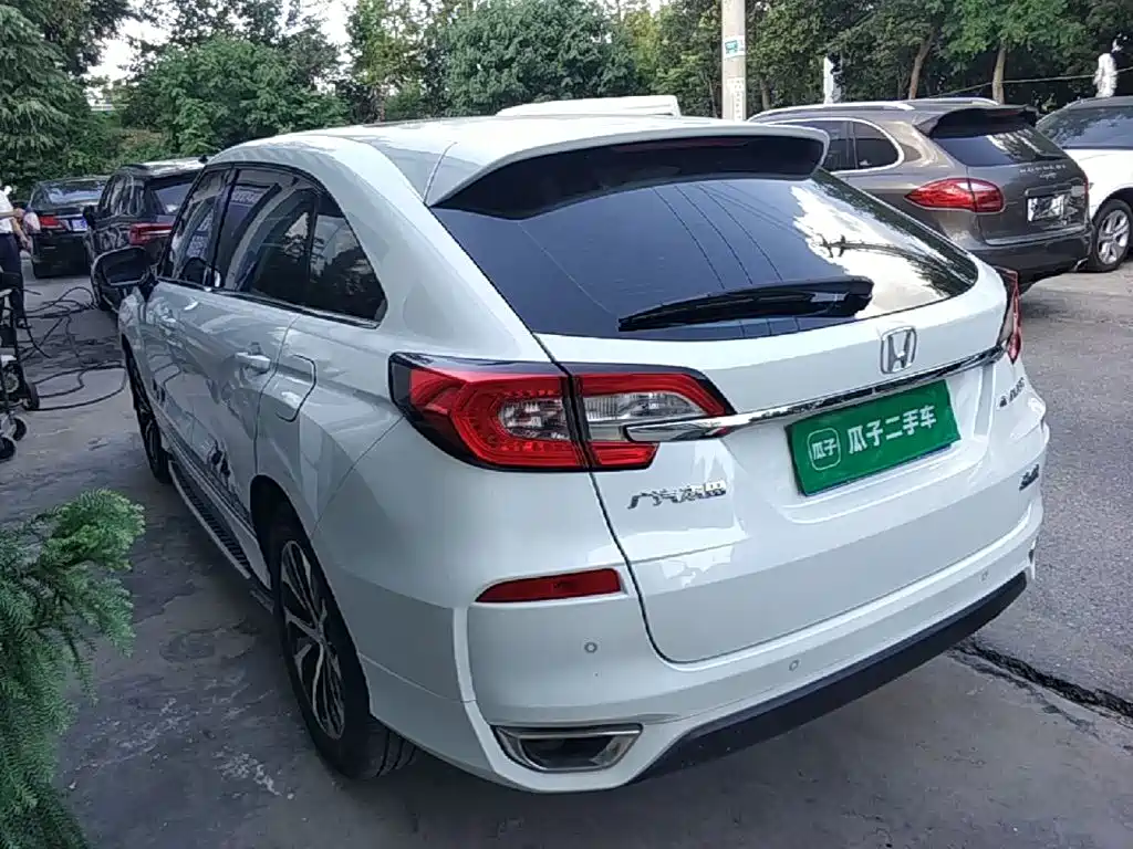 Honda Avancier — миниатюра 5
