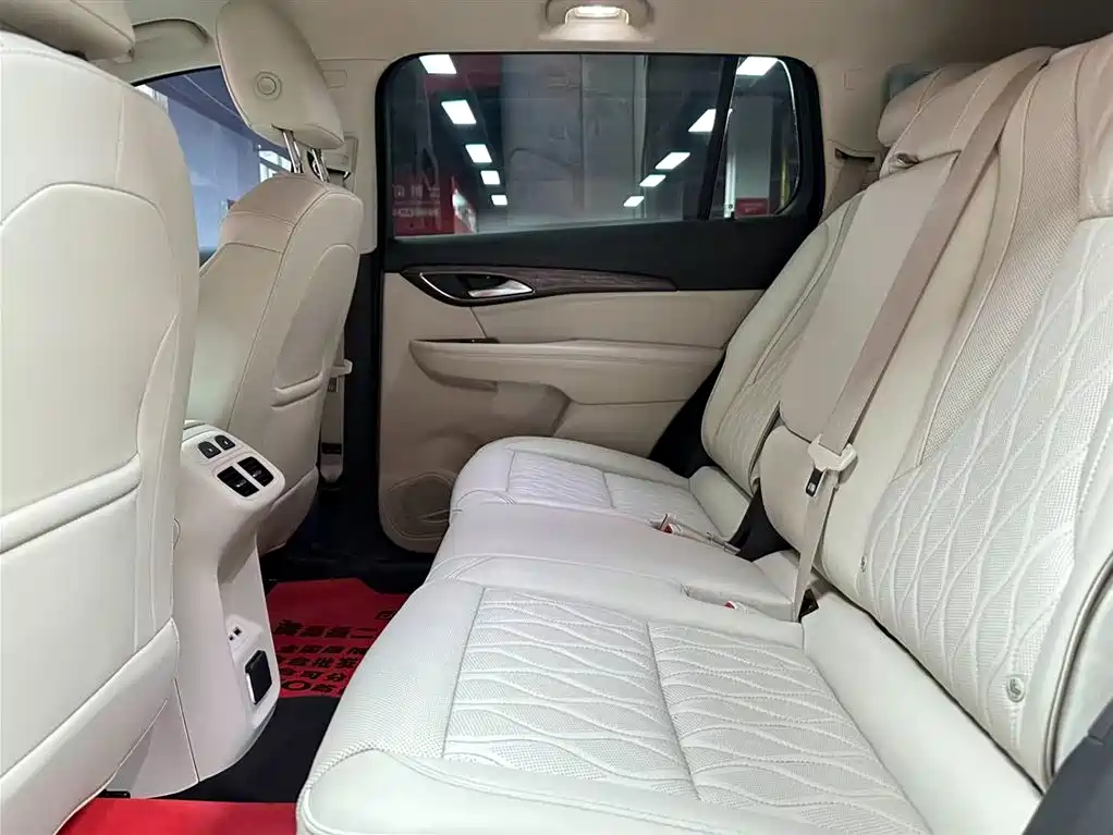 Buick Envision Plus Plus 2022 Plus Avenir мест