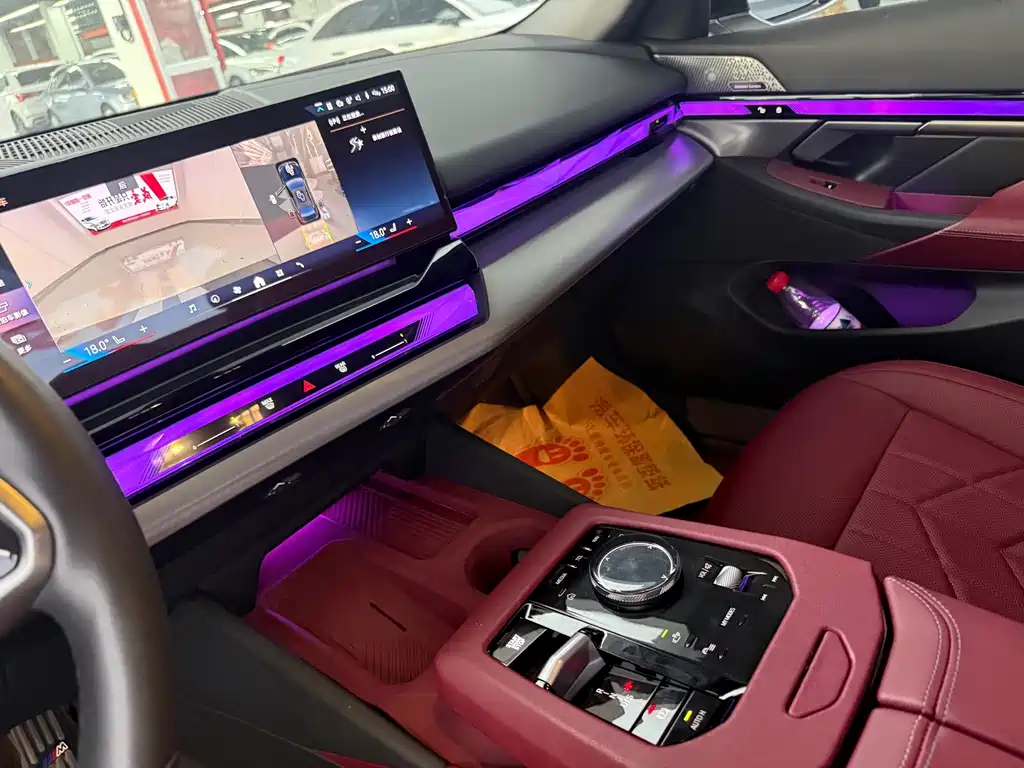 BMW 5 Series — миниатюра 8