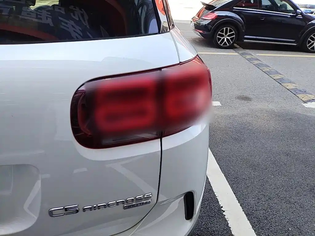 Citroen C5 AIRCROSS — миниатюра 8