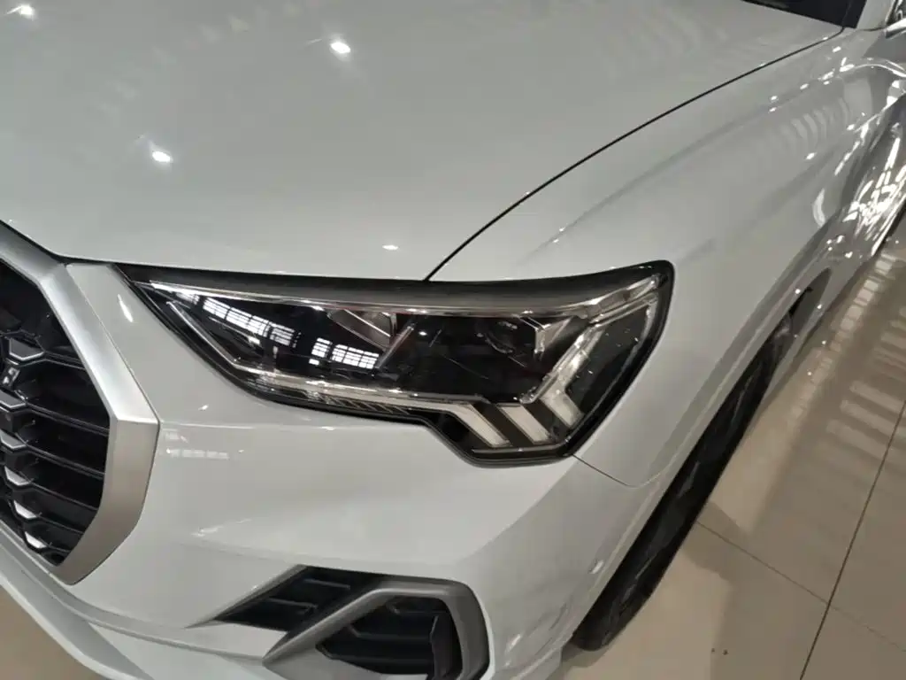 Audi Q3 — миниатюра 24
