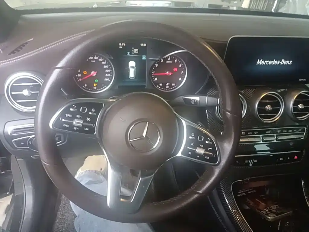 Mercedes-Benz GLC — миниатюра 11