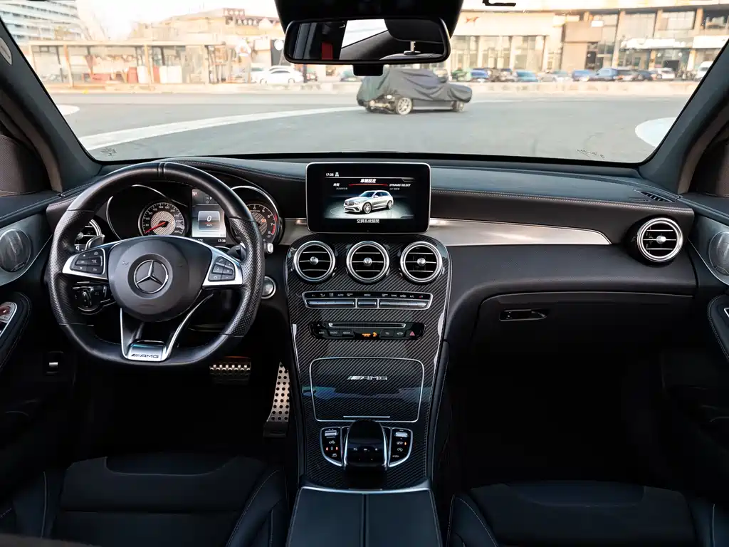 MERCEDES-BENZ GLC COUPE AMG