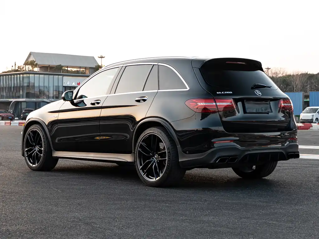 MERCEDES-BENZ GLC COUPE AMG
