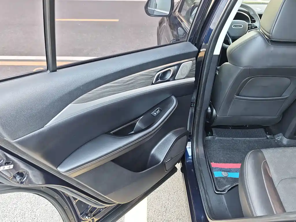 Skyworth EV6 — миниатюра 16