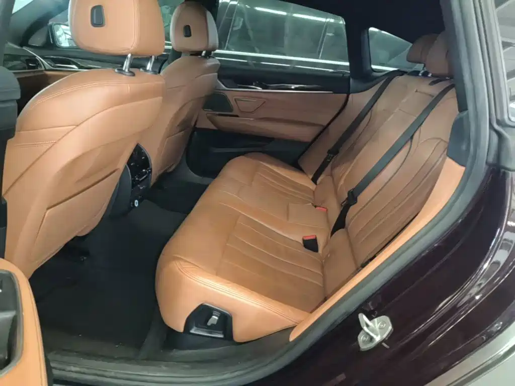 BMW 6 Series GT — миниатюра 17