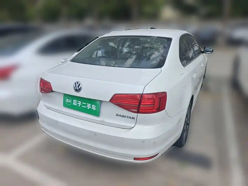 Volkswagen Sagitar — миниатюра 3