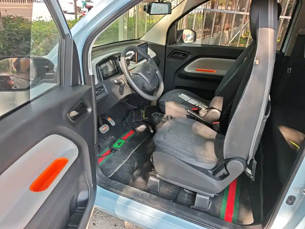 Wuling MINIEV — миниатюра 16