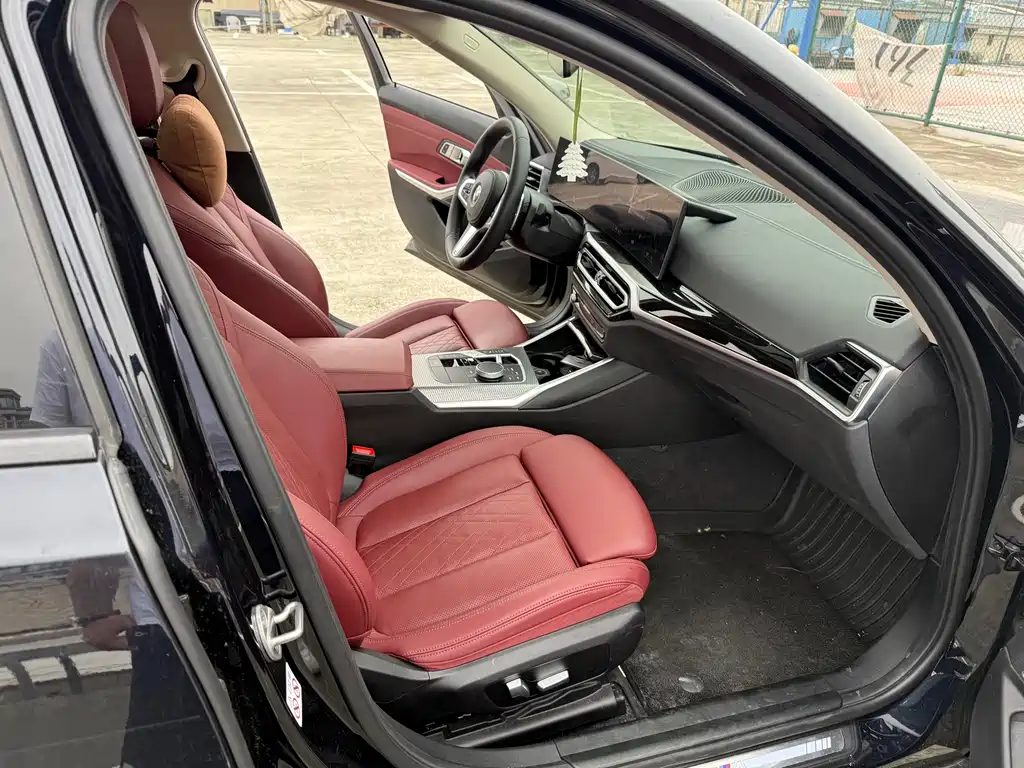 BMW 3 Series 3 2023 325Li M Sport