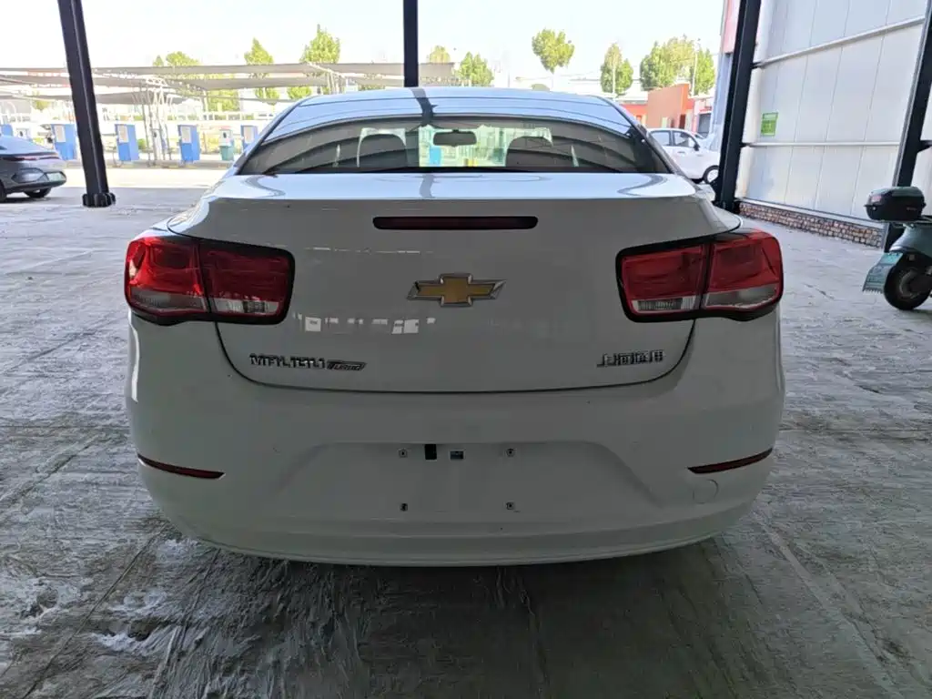 Chevrolet Malibu — миниатюра 6