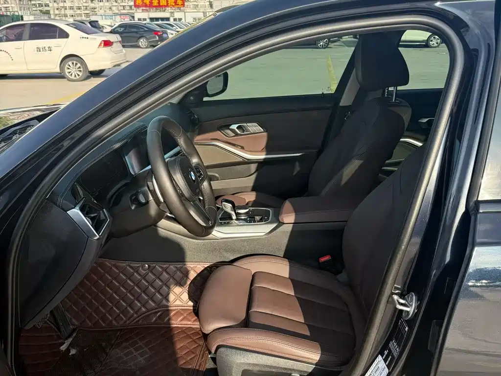 BMW 3 Series — миниатюра 4