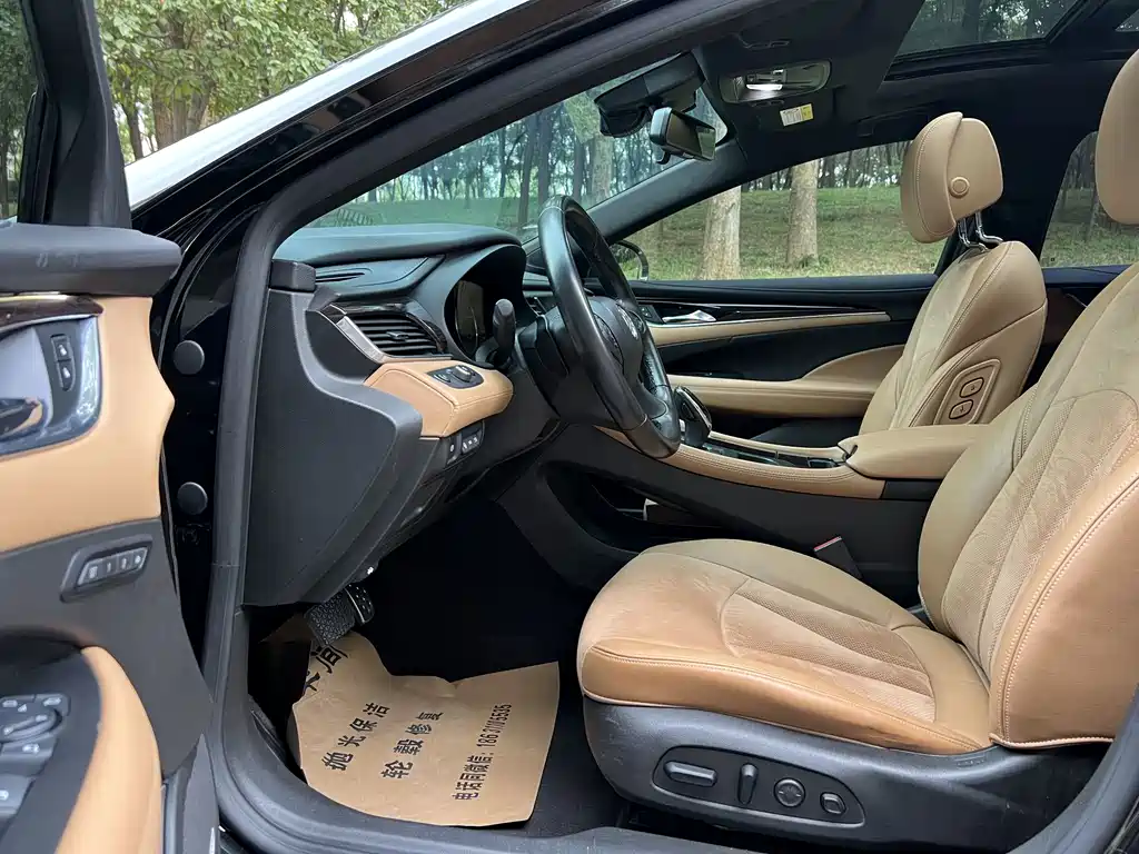 Buick LaCrosse — миниатюра 6