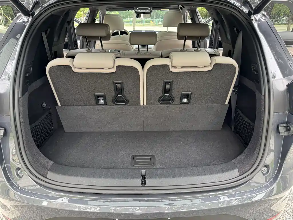 BYD Tang New Energy — миниатюра 16
