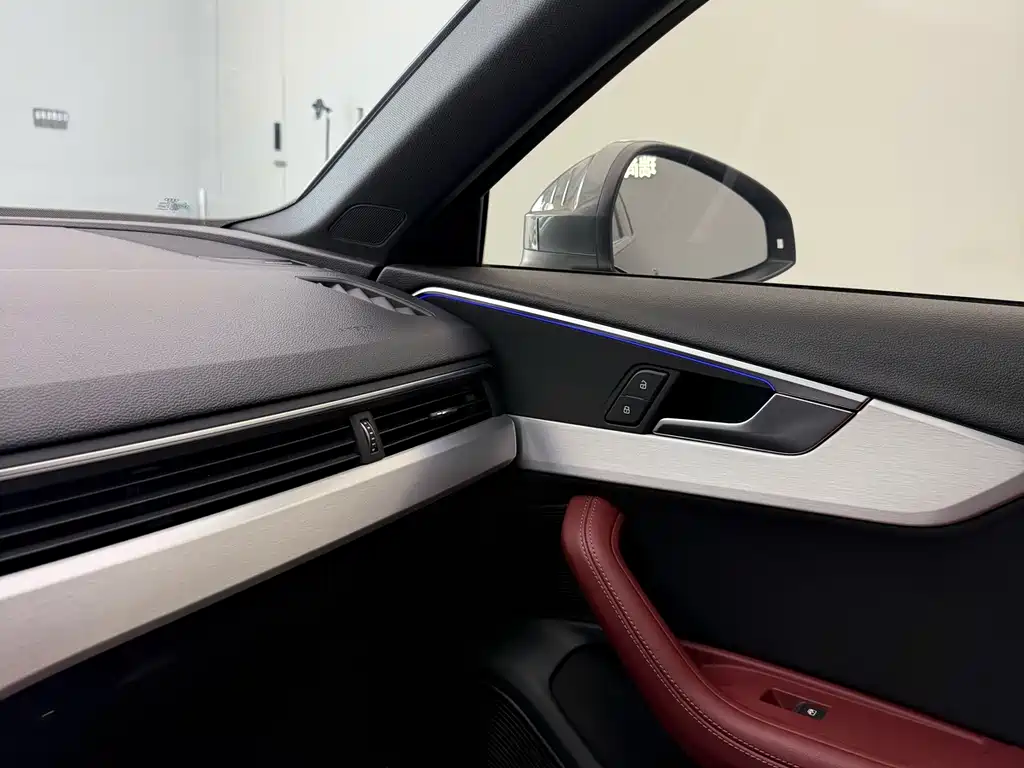 Audi A4L — миниатюра 28