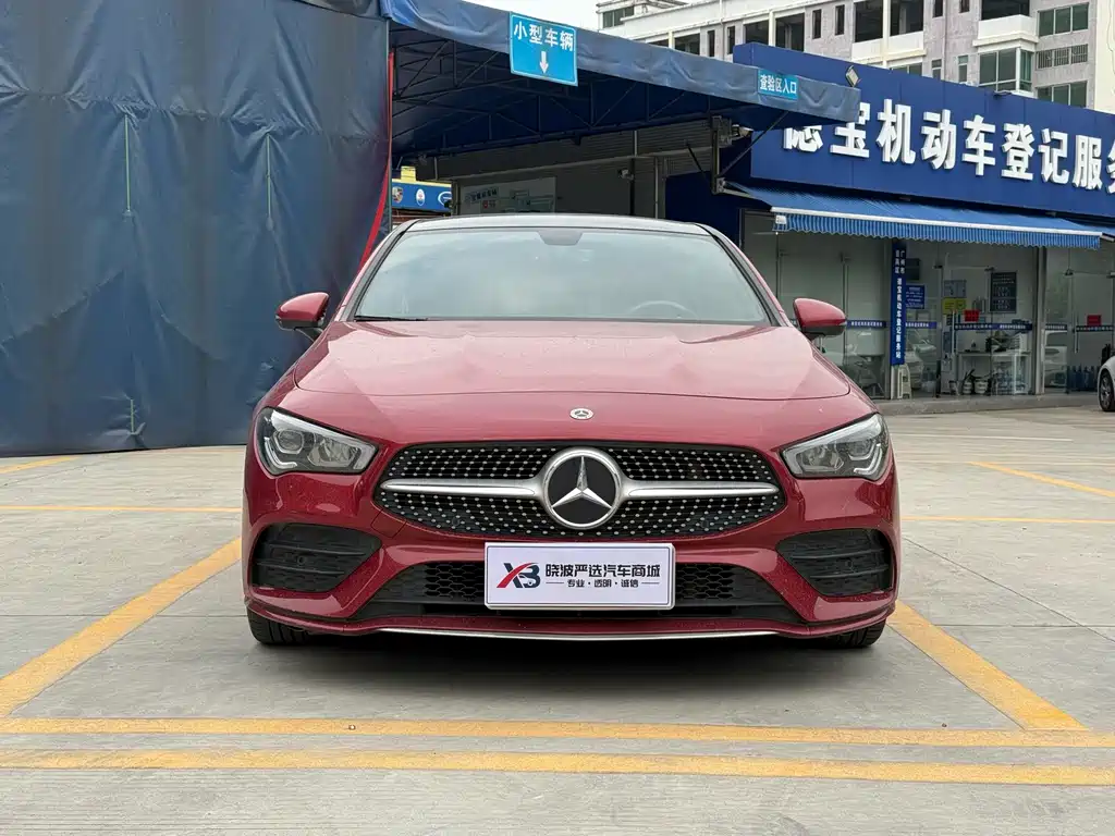 MERCEDES-BENZ CLA