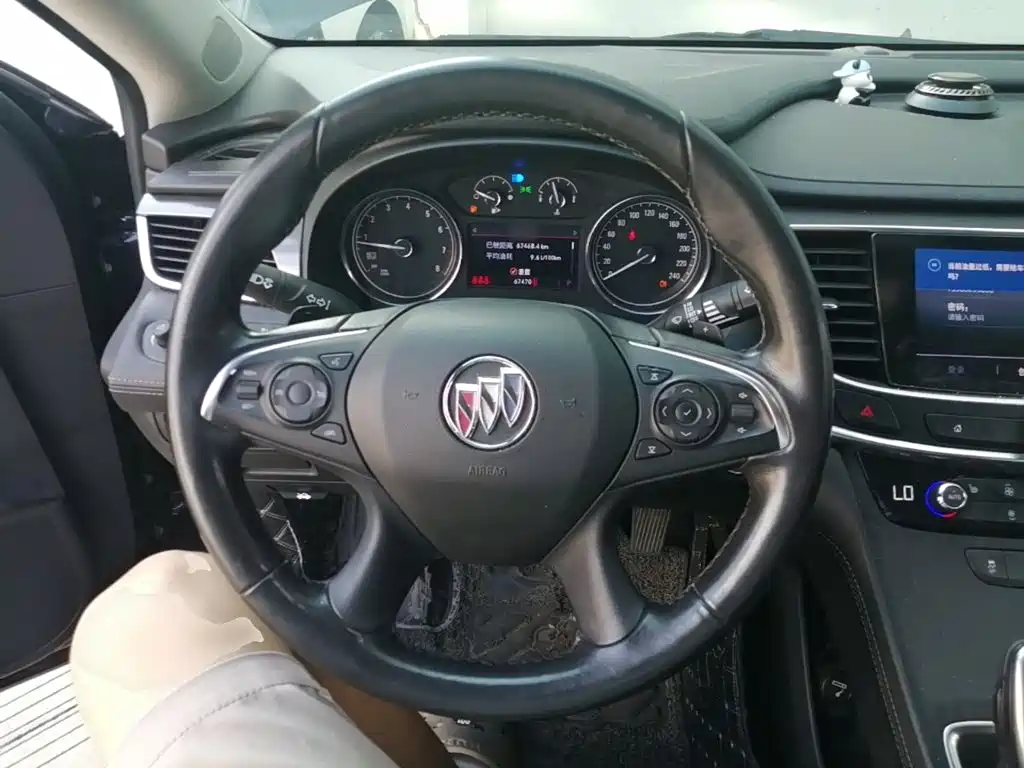 Buick LaCrosse — миниатюра 11