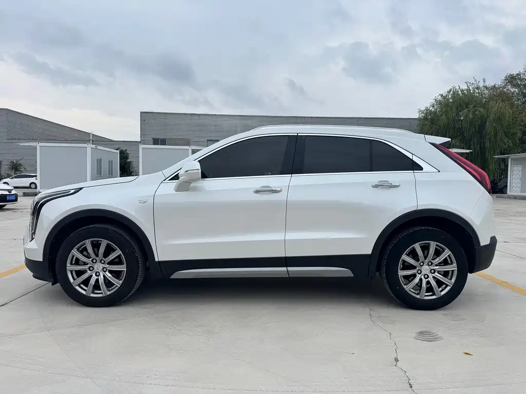 Cadillac XT4 — миниатюра 4