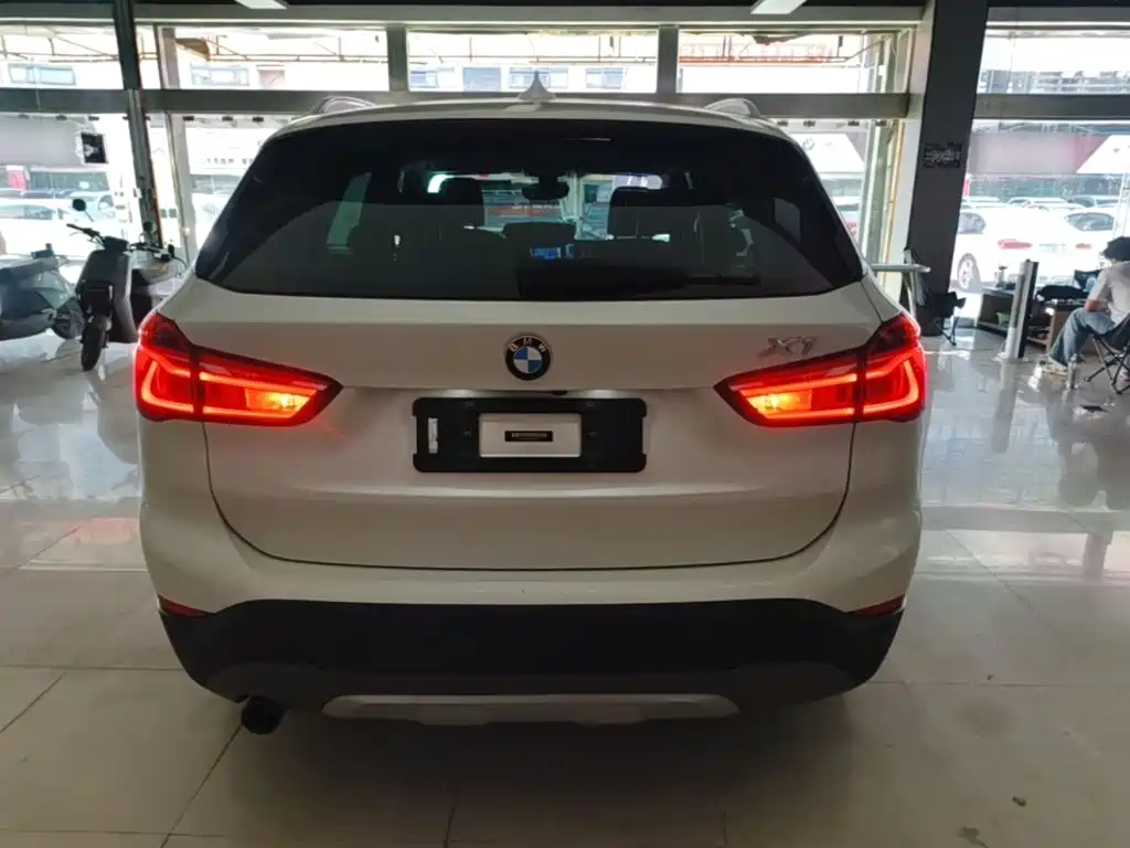 BMW X1 — миниатюра 6