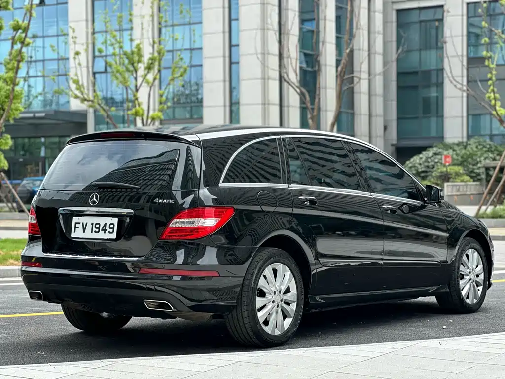 Mercedes-Benz R-Class — миниатюра 38