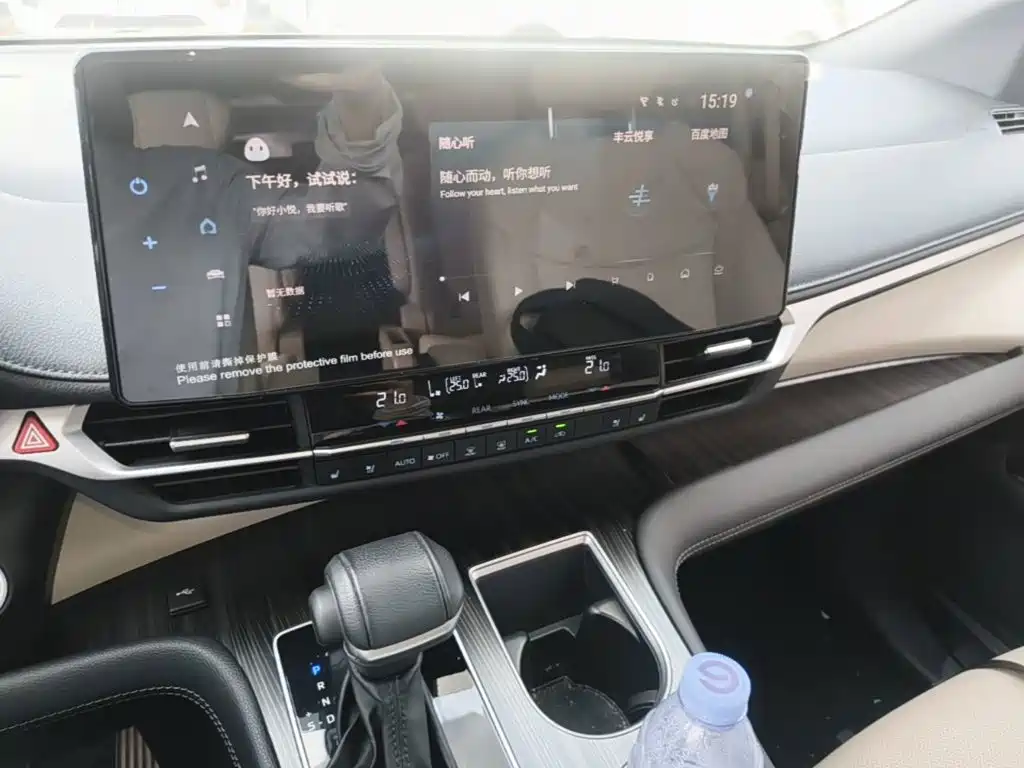 Toyota Sienna — миниатюра 13