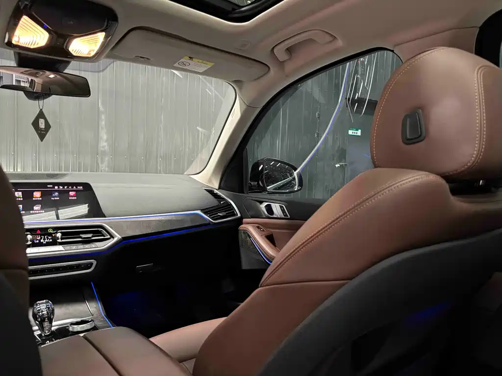 BMW X5 (Import) — миниатюра 27