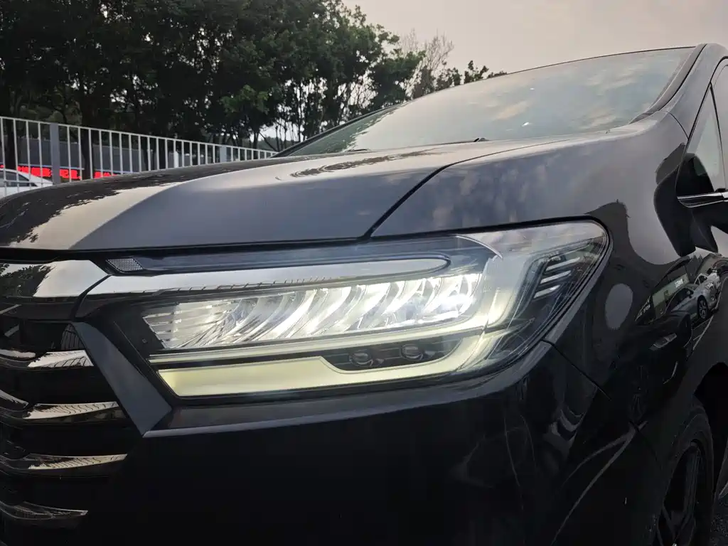 Honda Odyssey — миниатюра 8